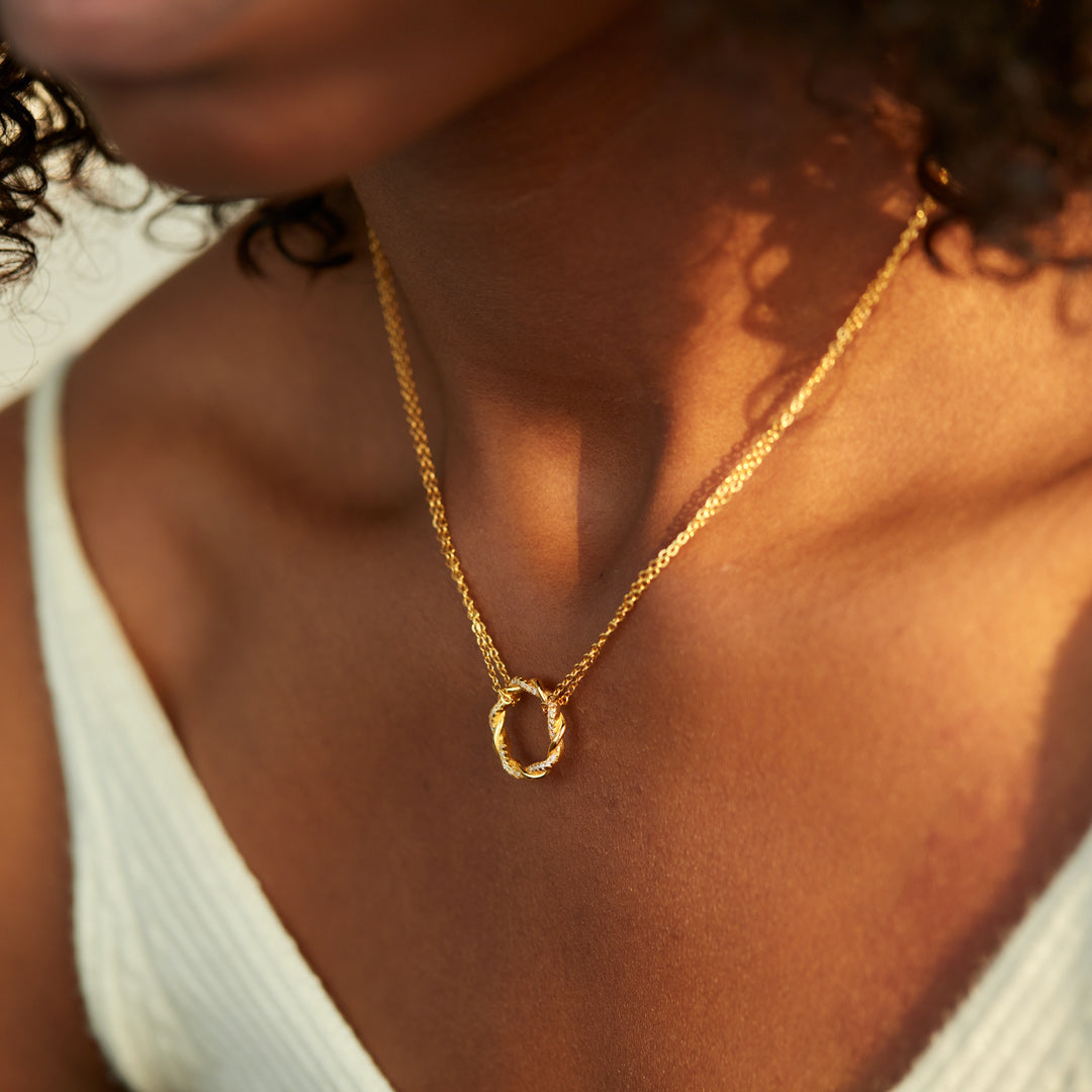 I Will Be There Twisted Pavé Necklace