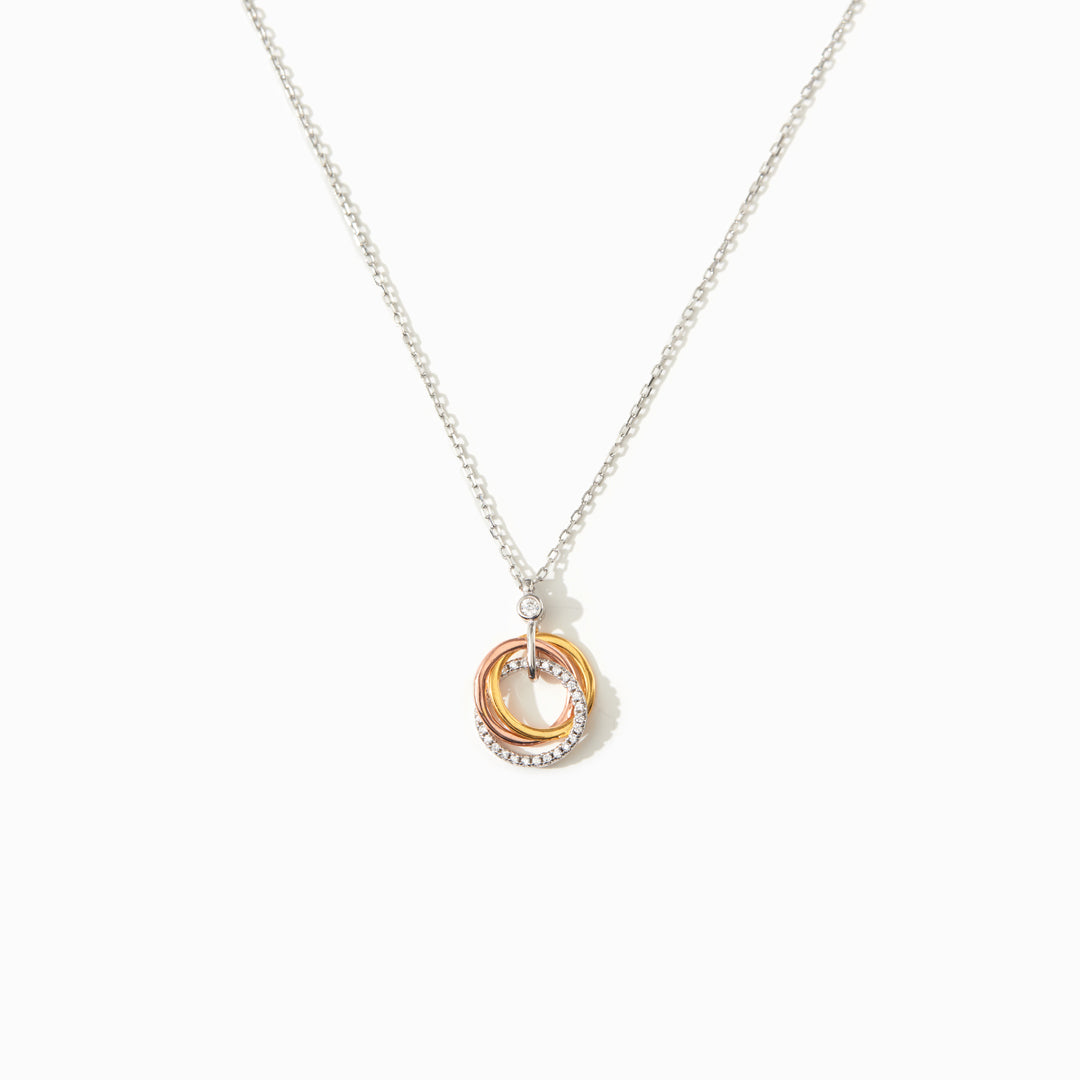 Three Generations Triple Circle Necklace