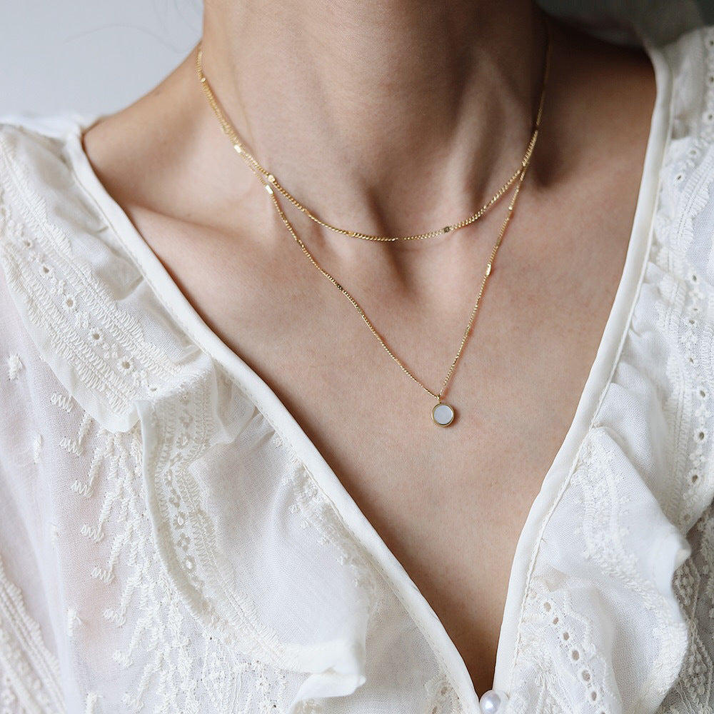 Double White Shell Round Geometric Clavicle Chain